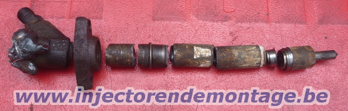 Injectors snapped during profesional injectrors
                removals from 2.0 / 2.2 HDi engine